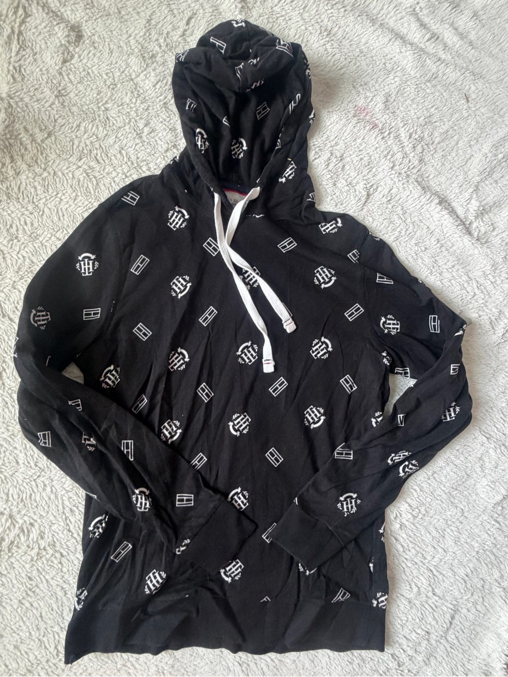 Tommy Hilfiger Men’s Logo Hooded Sweater Black Size S